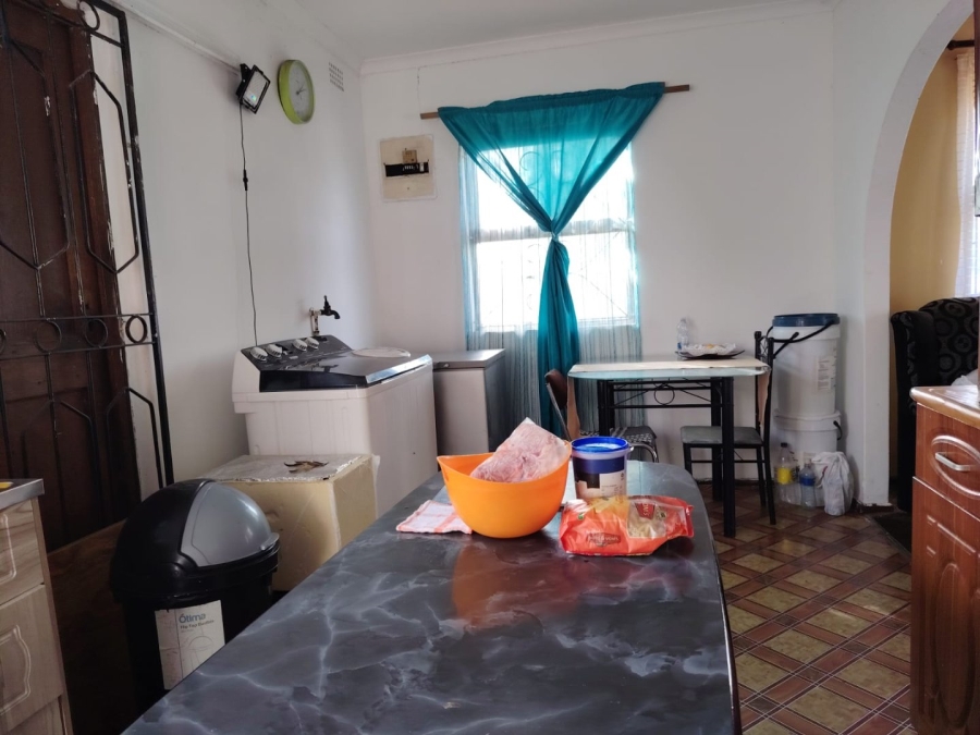 3 Bedroom Property for Sale in Park Village Western Cape